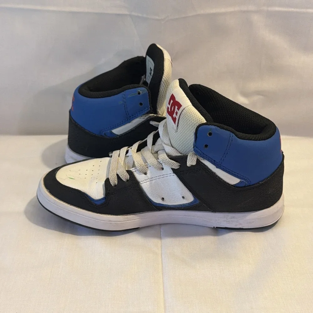 NEW Men's DC Shoes Cure High Top Blue‎ And Black Size 10.5
